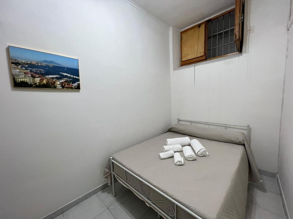 Villa Casa Nonna Rusell à Naples Extérieur photo