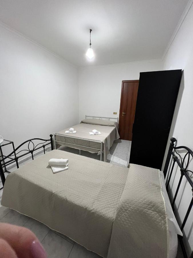 Villa Casa Nonna Rusell à Naples Extérieur photo
