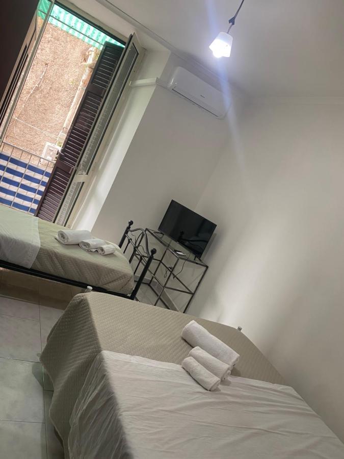 Villa Casa Nonna Rusell à Naples Extérieur photo